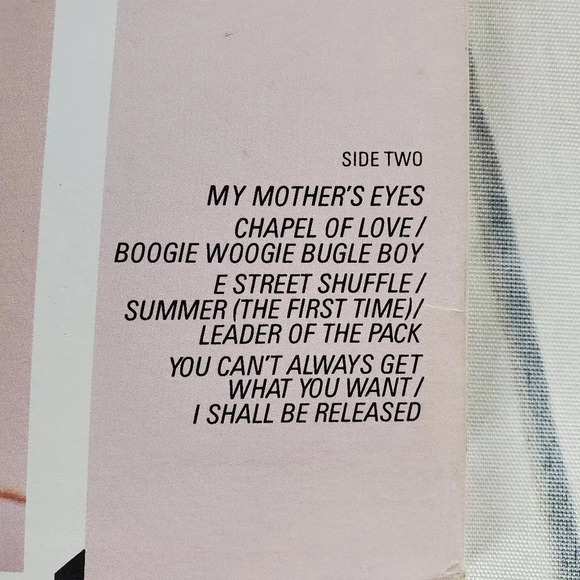 Vintage 1980 Bette Middler in  Divine Madness Vinyl Album Atlantic Records - Picture 4 of 16